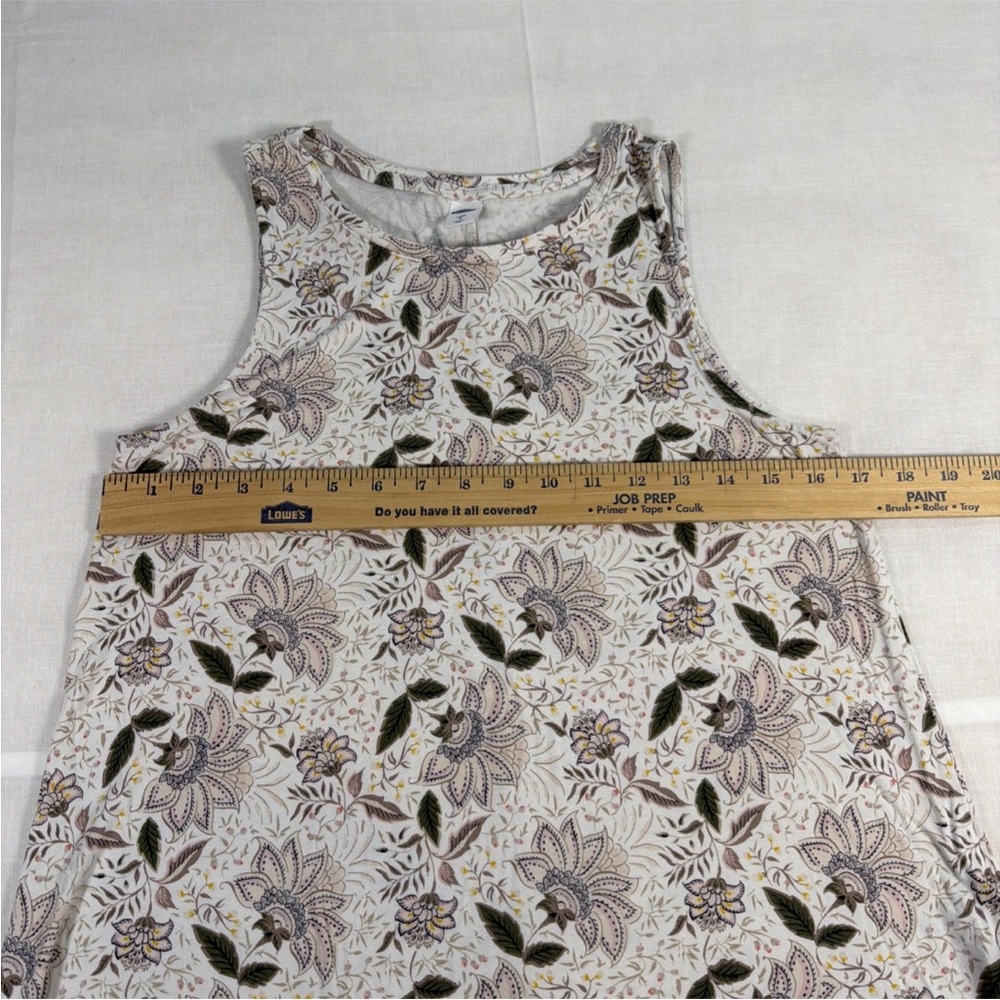 OLD NAVY Women’s Flowy Floral Print Tank Top. S - Picture 7 of 10